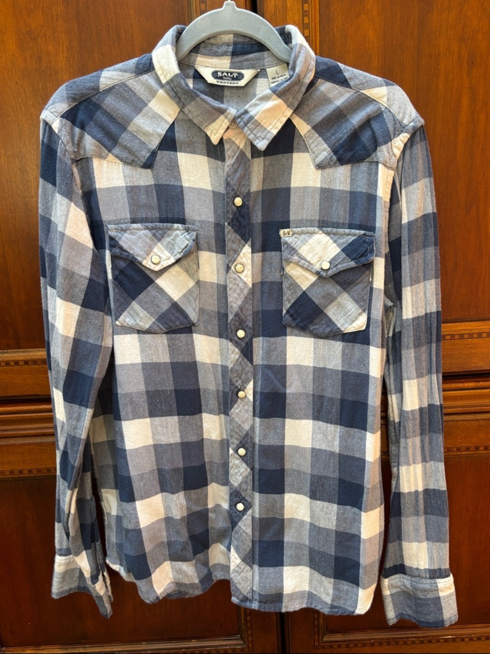Salt Valley Western blue/white plaid long sleeved shirt with pearl snap buttons